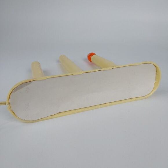 Vintage Christmas Candelabra 3 Electric Light Plastic Drip Window Tested 1 Bulb - Picture 4 of 4